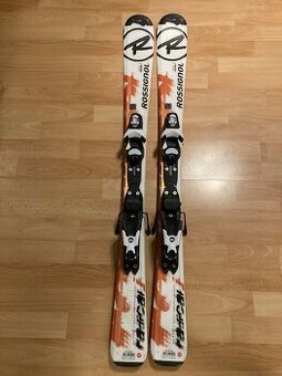 Dětské sjezdové lyže zn. Rossignol 110 cm + hole 90 cm