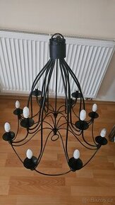 Kovový lustr velký 12 žárovek