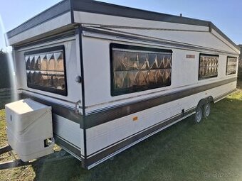 Hobby Landhaus 750 + nadstrecha