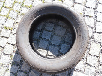 4ks letní pneu Bridgestone 215/60xR17 96H