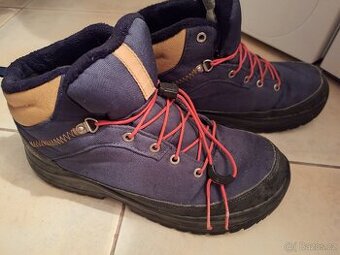 Boty Quechua vel. 40