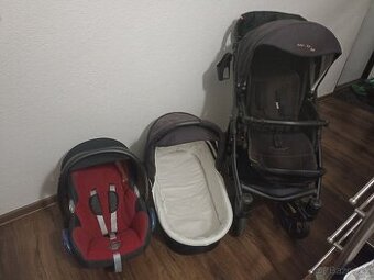 Kočárek trojkombinace