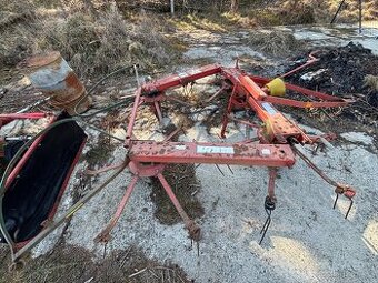 Prodám tažený obraceč sena FELLA TH 520