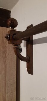 starožitné garniže, 2ks. zrcadla, 3ks. ledovače, toustovač