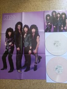 Kiss – Legends Never Die (2LP) + plakát