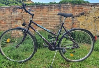 Kolo. Silnice a stezky. Rám 51 cm. 15 rychlostí