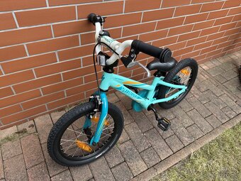 Dětské kolo Specialized Hotrock 16″ – lehké, po servisu