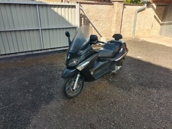 Piaggio xevo 125 cz doklady v ceně.