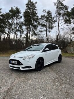 Ford Focus ST Mk3 – 2.0 EcoBoost, 184 kW