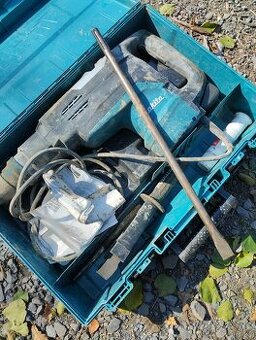 Makita kombinované kladivo HR5202C - 1