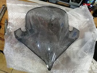 Plexi štíty moto