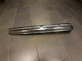 Nový zadní nárazník na Mercedes W114