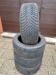 Zimní pneu 255/50 R19 Goodyear Ultra Grip Run Flat