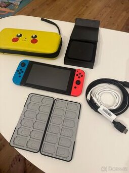 Nintendo switch V2 + mariokart - top stav