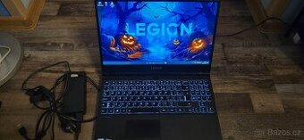 Prodam herni notebook Lenovo Y530 Zaruka Prosinec 2025.