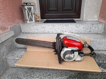 Historická motorová pila Stihl Contra