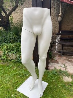 Figurina , torzo nohy