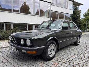 BMW E28 525e