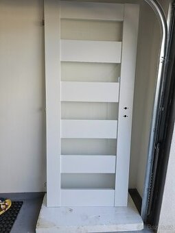 Bílé interiérové dveře L60, L80