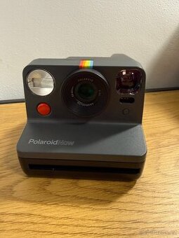 Polaroid Now analogový fotoaparát perfektní stav