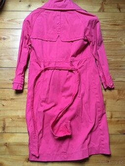 Dámské kabáty na postavu 38 - M