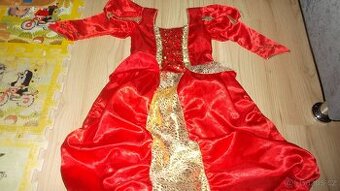 vel. cca 104 šaty princezna Brno