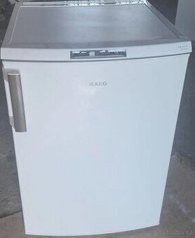 Mrazák 4 šup. AEG  NoFrost.