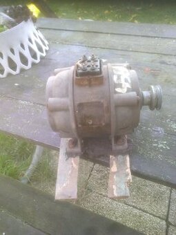 starý elektromotor