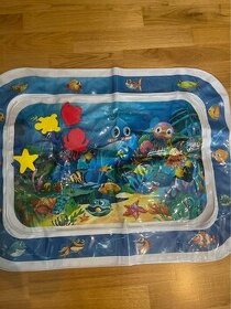 Vodní polštářek na břicho