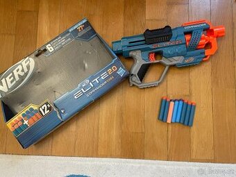 Nerf Elite 2.0 Commander RD 6 v podstatě nová