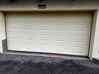 Prodám Garazove ele. Ovládl. Vrata