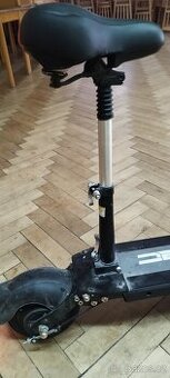 Elektrokolobezka w-tec skootie 2 pro - 1