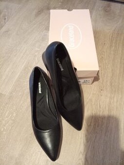 Prodám jako nové dámské dívčí lodičky Graceland 38