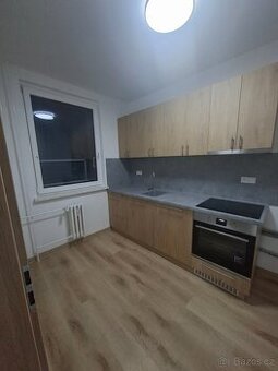 Pronájem bytu 2+1 45 m² Třinec - 1