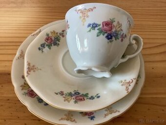 Stará porcelánová snídaňová sada