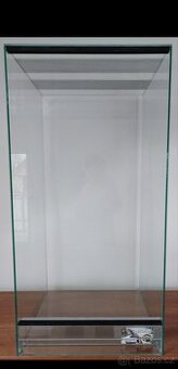 40,x40x100 Nové terárium pro chameleona a jiné stromové geko