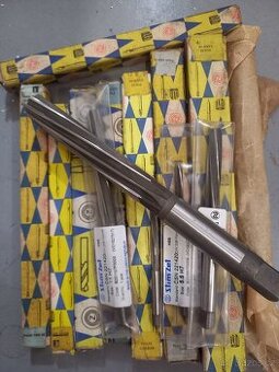 ruční výstružníky