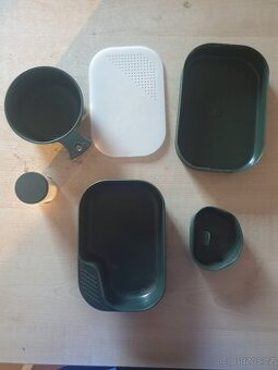 Jídelní cestovní sada ke stolování