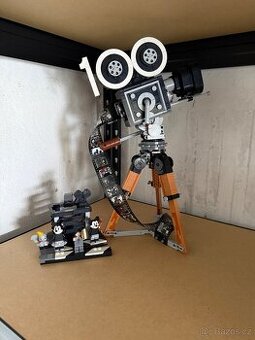 LEGO 43230 Kamera na počest Walta Disneyho