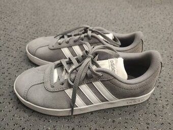 Tenisky Adidas vel.35