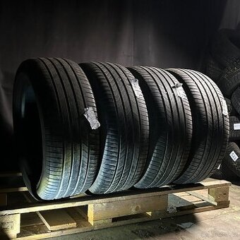 Letní pneu 275/50 R20 113W Bridgstone 4mm