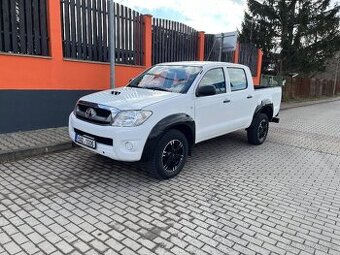 Toyota Hilux 2.5 TD naj: 69837 km
