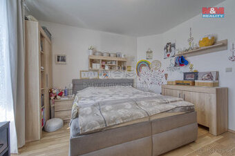 Prodej bytu 3+1, 90 m², Město Touškov, ul. Partyzánská