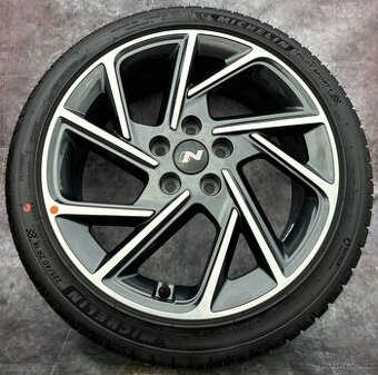 Originální Alu kola 5x114,3 Hyundai i30 225/40/18 TOP