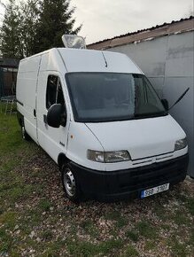Obytná dodávka, Peugeot boxer 2.5 TD