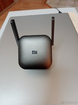 Mi Wi-Fi Range Extender Pro - 1