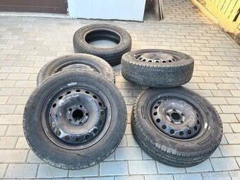 Prodám gumy a disky 205/65 R16C