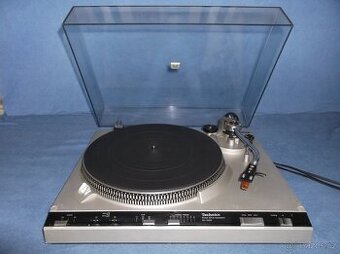 Gramofon TECHNICS SL-3300