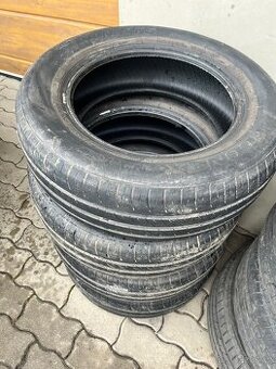 Letní pneu 195/65 R15
