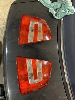 Škoda Octavia 2 zadní světla